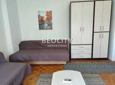 Dvosoban stan, Novi Sad, Bulevar Oslobođenja, izdavanje, 40m2, 300e, id1376850