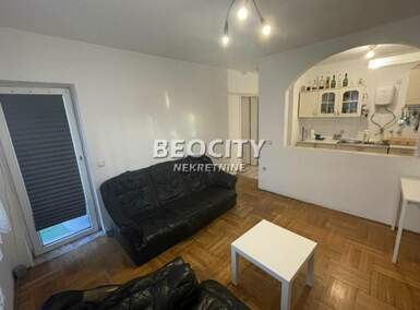 Trosoban stan, Novi Sad, Centar, izdavanje, 50m2, 400e, id1376886
