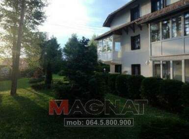 Kuca, Zlatibor, 25. maj, prodaja, 300m2, 279900e, id1314425
