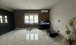 Stan, Beograd, Kalenić pijaca, izdavanje, 120m2, 1700e, id1358726
