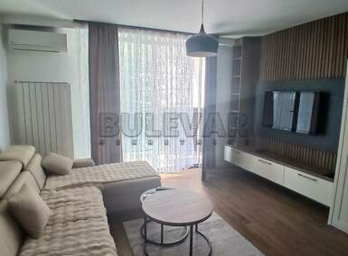 Garsonjera, Niš, Bulevar Nemanjića, izdavanje, 38m2, 650e, id1377081