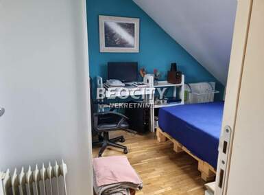 Dvosoban stan, Novi Sad, izdavanje, 23m2, 300e, id1377657