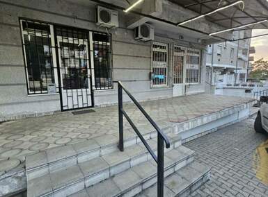 Poslovni prostor / Lokal, Beograd, Žarkovo, izdavanje, 45m2, 450e, id1378208