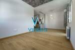 Poslovni prostor / Lokal, Novi Sad, Centar, izdavanje, 74m2, 900e, id1378240