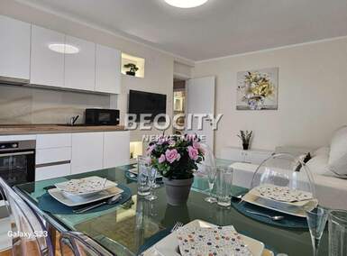 Trosoban stan, Novi Sad, Centar, izdavanje, 60m2, 750e, id1378938