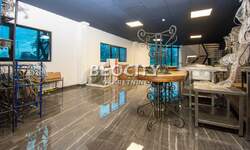 Poslovni prostor / Lokal, Beograd, Žarkovo, izdavanje, 200m2, 4000e, id1379119