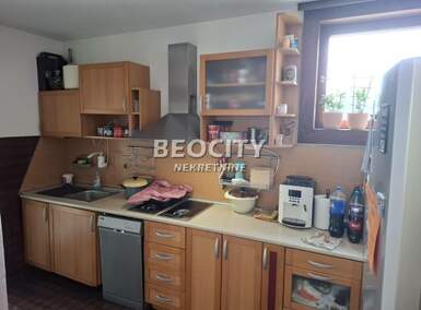 Kuca, Beograd, Surčin (mesto), prodaja, 200m2, 210000e, id1380178