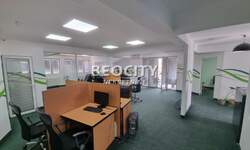 Poslovni prostor / Lokal, Čačak, izdavanje, 398m2, 2400e, id1380538