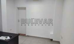 Poslovni prostor / Lokal, Niš, Bulevar Nemanjića, izdavanje, 20m2, 200e, id1081717