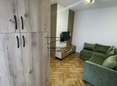 Jednoiposoban stan, Novi Sad, Rotkvarija, izdavanje, 32m2, 450e, id1381965