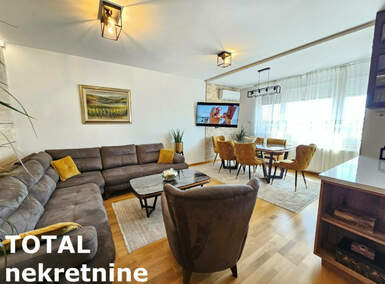 Trosoban stan, Novi Sad, Bulevar, prodaja, 75m2, 329600e, id1381901