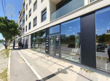 Poslovni prostor / Lokal, Beograd, Stara Bežanija, prodaja, 160m2, 400000e, id1382207