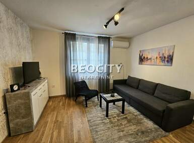 Jednosoban stan, Novi Sad, Socijalno, izdavanje, 26m2, 320e, id1382827