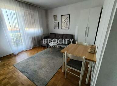Dvosoban stan, Novi Sad, Bulevar Oslobođenja, izdavanje, 44m2, 400e, id1382833