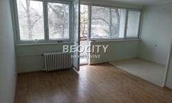 Trosoban stan, Beograd, Blok 11 C (stari Merkator), izdavanje, 68m2, 550e, id1383907