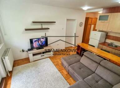 Jednoiposoban stan, Novi Sad, Detelinara, izdavanje, 41m2, 400e, id1383401