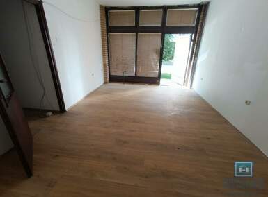 Poslovni prostor / Lokal, Jagodina, izdavanje, 42m2, 120e, id1007260