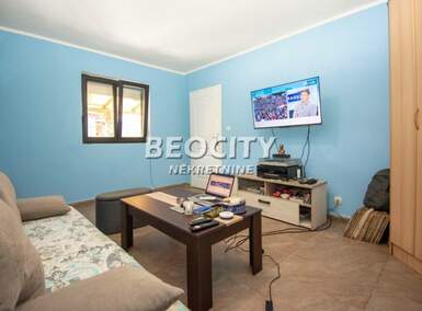 Kuca, Beograd, Borča Iii, prodaja, 33m2, 66000e, id1384837