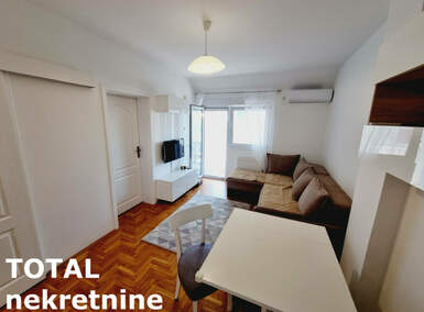 Jednoiposoban stan, Novi Sad, Centar, prodaja, 39m2, 144200e, id1385381