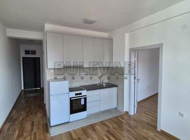 Jednoiposoban stan, Niš, Centar, izdavanje, 33m2, 250e, id1385971