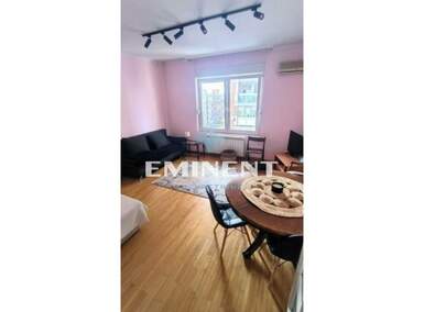 Jednosoban stan, Beograd, Crveni Krst, izdavanje, 31m2, 480e, id1386014