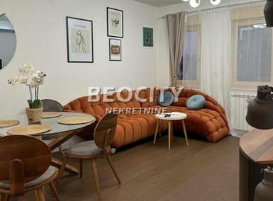 Dvosoban stan, Beograd, Vračar (centar), izdavanje, 43m2, 950e, id1386024