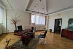 Poslovni prostor / Lokal, Beograd, Bežanijska kosa 1, izdavanje, 300m2, 2500e, id1386601