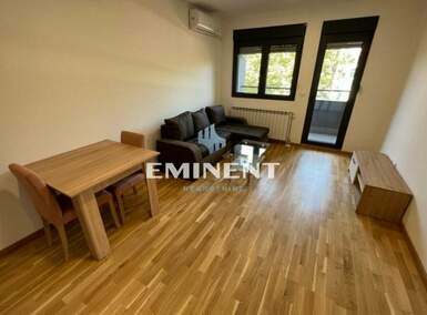 Dvosoban stan, Beograd, Gornji Grad, izdavanje, 47m2, 600e, id1149360