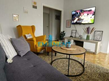 Trosoban stan, Beograd, Blok 23, izdavanje, 75m2, 1000e, id801591