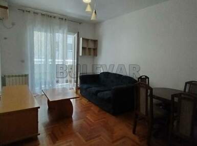 Jednoiposoban stan, Kragujevac, Centar, izdavanje, 46m2, 350e, id1392631