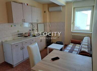 Trosoban stan, Novi Sad, Bulevar Oslobođenja, izdavanje, 42m2, 380e, id1393323