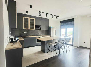 Cetvorosoban stan, Beograd, Cvetkova Pijaca, prodaja, 150m2, 330000e, id1388606