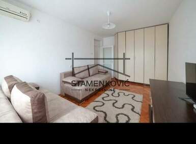 Jednosoban stan, Novi Sad, Grbavica, izdavanje, 33m2, 300e, id1393944