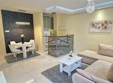 Jednoiposoban stan, Novi Sad, Socijalno, izdavanje, 49m2, 500e, id1383395