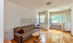 Stan, Niš, Bulevar Nemanjića Zona 3, prodaja, 40m2, 85000e, id1395365