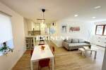 Trosoban stan, Beograd, Đeram Pijaca, izdavanje, 70m2, 800e, id1395393