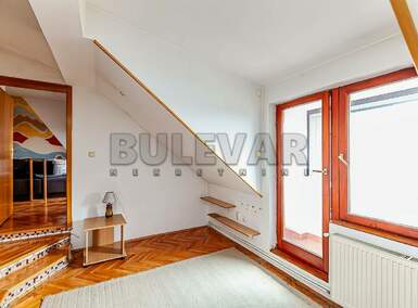 Jednoiposoban stan, Niš, Centar, prodaja, 36m2, 72200e, id1395988