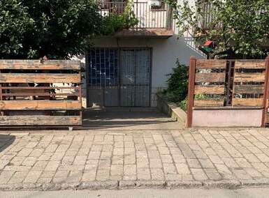 Poslovni prostor / Lokal, Beograd, Batajnica, izdavanje, 70m2, 250e, id1396570