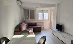 Dvosoban stan, Niš, Trg Učitelja Tase, prodaja, 50m2, 114000e, id1396601