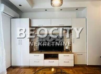 Dvosoban stan, Beograd, Vračar (centar), izdavanje, 43m2, 850e, id1396649