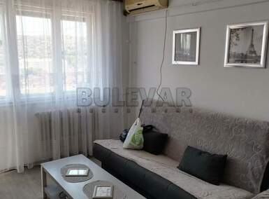 Garsonjera, Niš, Obilićev venac, izdavanje, 30m2, 200e, id1173995