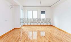 Poslovni prostor / Lokal, Niš, Durlan, izdavanje, 46m2, 320e, id1189747