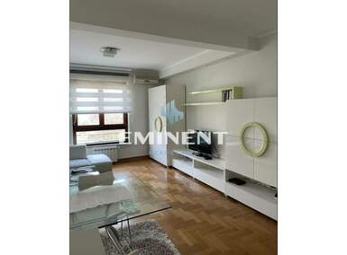 Dvosoban stan, Beograd, Hotel Jugoslavija, izdavanje, 52m2, 750e, id932122