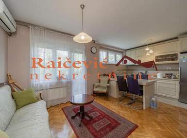 Dvosoban stan, Beograd, Kalenic, prodaja, 50m2, 260000e, id1398763