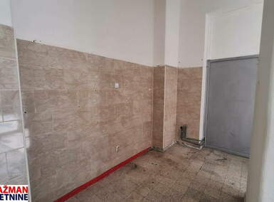 Poslovni prostor / Lokal, Beograd, Blok 11c (Stari Merkator), izdavanje, 28m2, 250e, id1399984