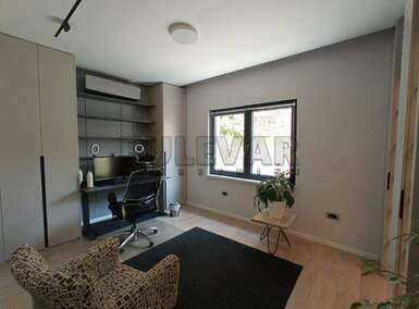 Poslovni prostor / Lokal, Niš, Duvanište, izdavanje, 95m2, 950e, id1399989