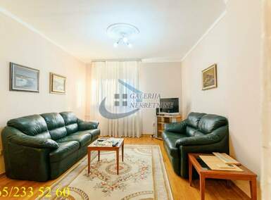 Dvoiposoban stan, Beograd, Trg Nikole Pašića, prodaja, 52m2, 250000e, id1400966