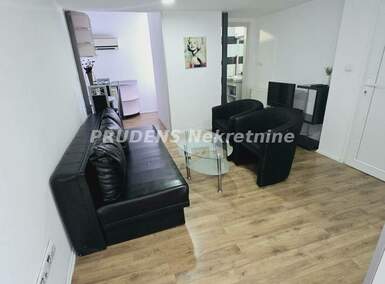 Jednoiposoban stan, Beograd, Zeleni Venac, izdavanje, 40m2, 550e, id1400968