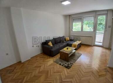 Dvosoban stan, Niš, Bulevar Nemanjića Zona 3, izdavanje, 54m2, 300e, id1401554