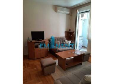 Dvosoban stan, Beograd, Vukov Spomenik, izdavanje, 42m2, 550e, id790408